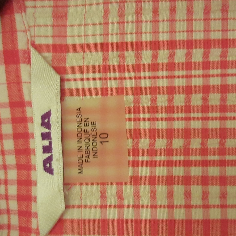 Pink & white button down - Picture 4 of 5